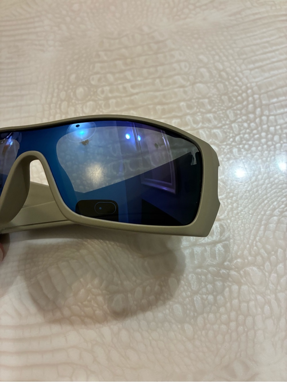 Oakley Batwolf Olive Green Frame Sunglasses - Picture 5 of 16